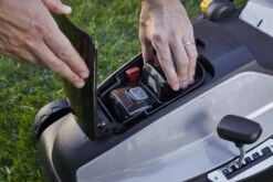 ALPINA Akku-Rasenmäher AL1 3820 Li - Inkl. 2x 4 Ah Akku U. Doppel-Ladegerät 9 ALPINA Akku-Rasenmäher AL1 3820 Li - Inkl. 2x 4 Ah Akku U. Doppel-Ladegerät -Netto 2225740000 prod 004