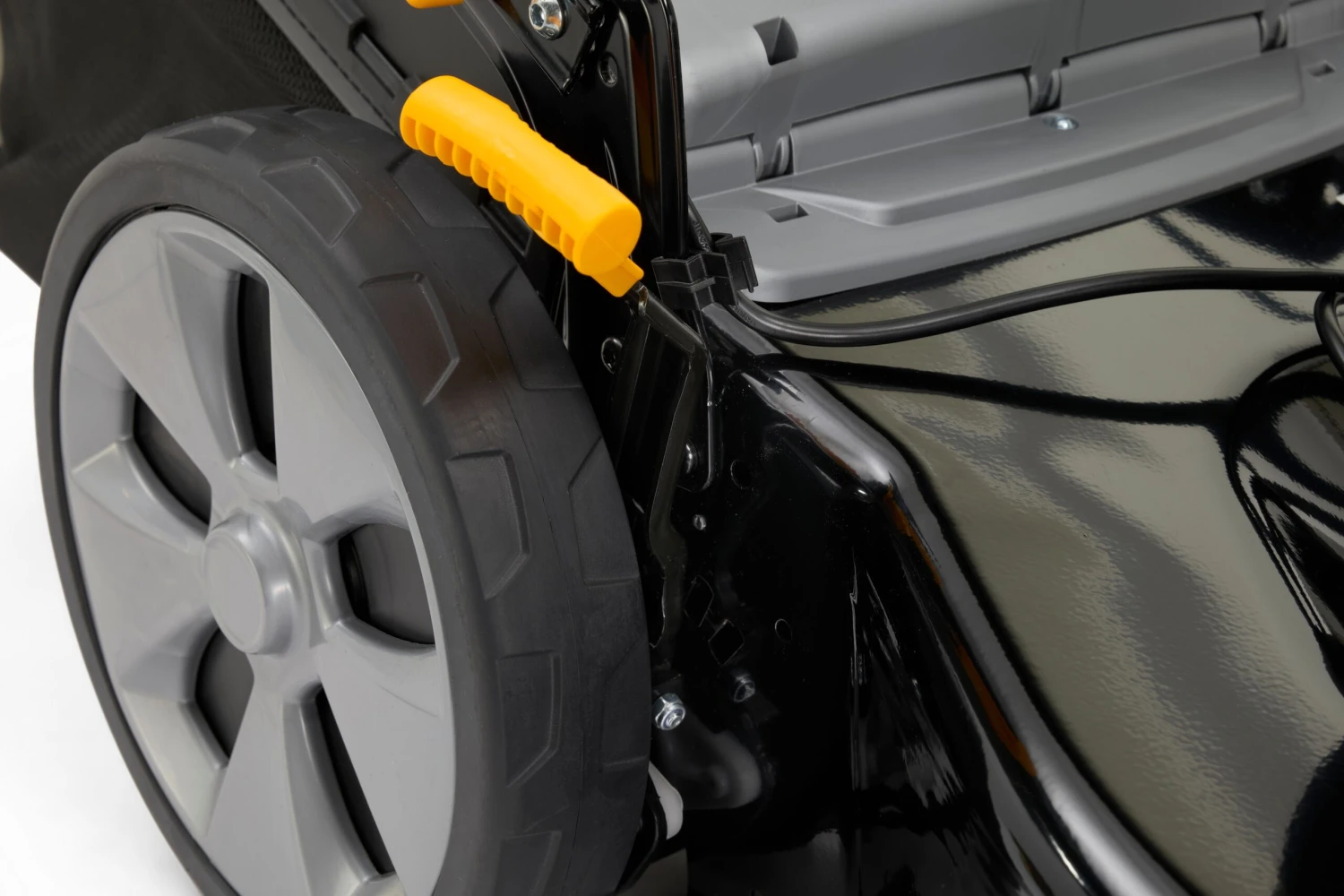 ALPINA Akku-Rasenmäher AL5 5148 S Li - Inkl. 2x 5 Ah Akku U. Ladegerät 6 ALPINA Akku-Rasenmäher AL5 5148 S Li - Inkl. 2x 5 Ah Akku U. Ladegerät – Bild 6