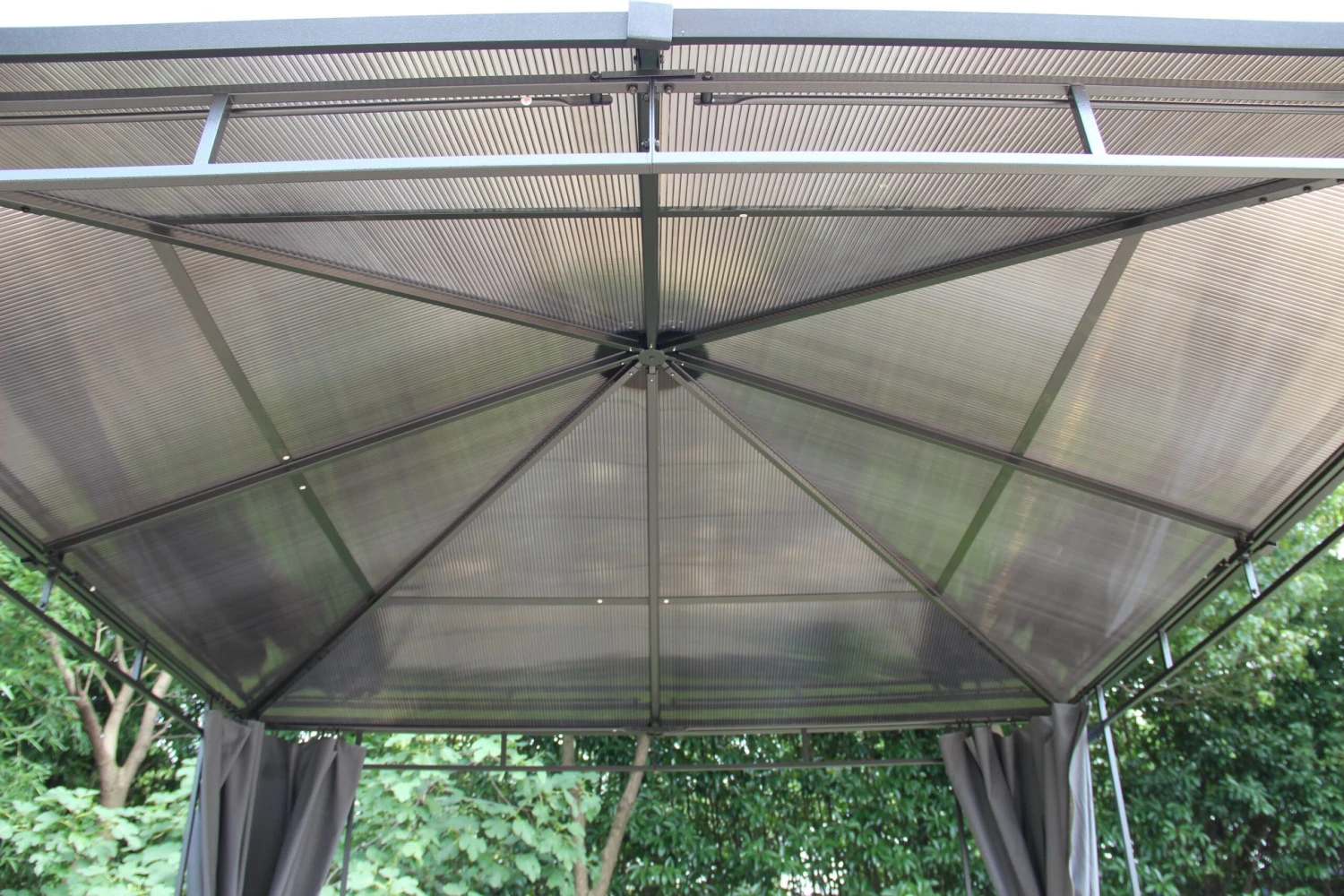 Grasekamp Hardtop Pavillon Limone 3x3m Inkl. Seitenteile Doppelstegplatten Hohlkammer Polycarbonat 4 Grasekamp Hardtop Pavillon Limone 3x3m Inkl. Seitenteile Doppelstegplatten Hohlkammer Polycarbonat – Bild 4